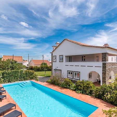 تشارنكه Vip House - Pool & Beach In Caparica المظهر الخارجي الصورة