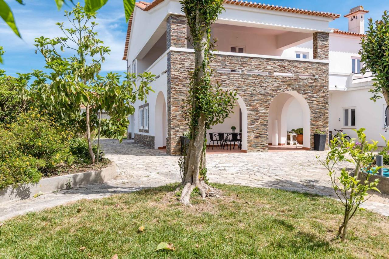 تشارنكه Vip House - Pool & Beach In Caparica المظهر الخارجي الصورة