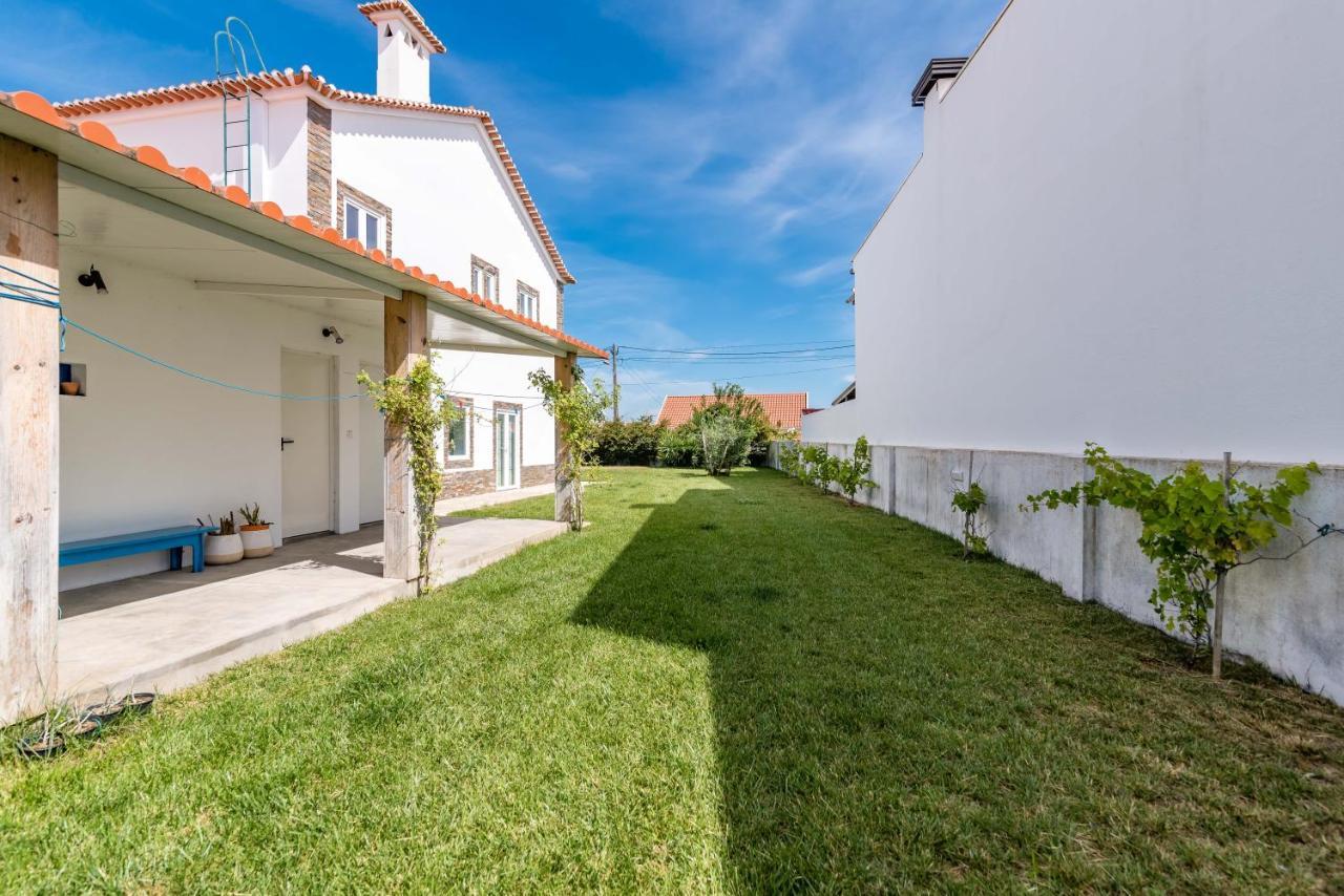 تشارنكه Vip House - Pool & Beach In Caparica المظهر الخارجي الصورة